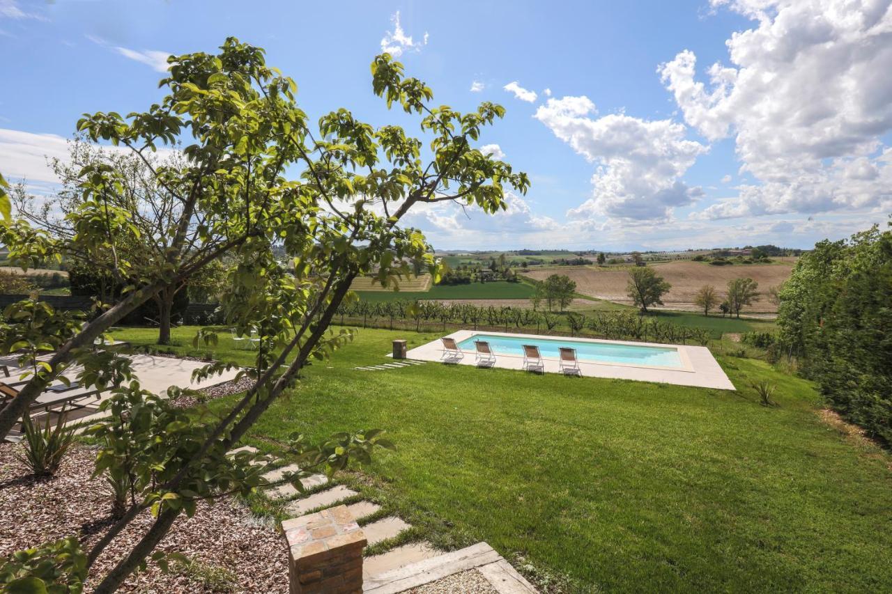 Вилла Nº18 A Private Country Hideaway In Monferrato Альфьяно-Натта Экстерьер фото